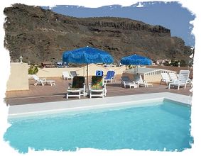 Rooftop pool in Puerto Mogan